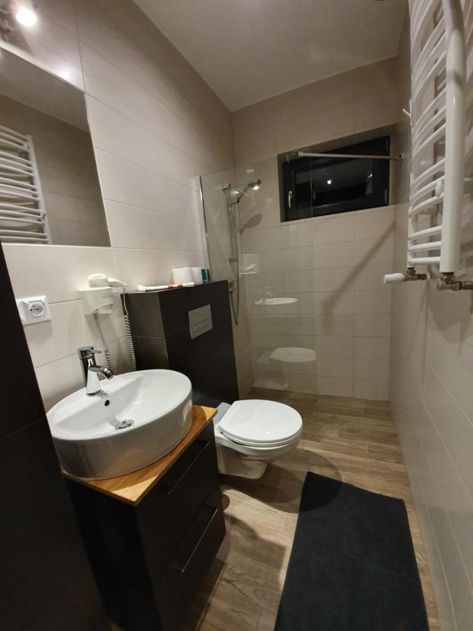 Apartamento Dom Przy Plazy Ustronie Morskie Exterior foto