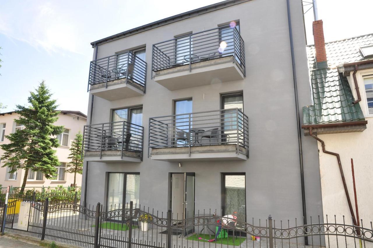 Apartamento Dom Przy Plazy Ustronie Morskie Exterior foto